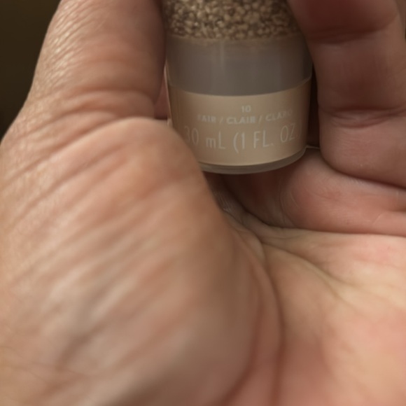 Covergirl and Maybelline makeup bundle - Picture 3 of 8